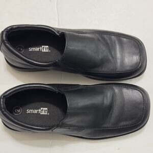 SmartFit Black Slip On Dress Shoes Boys Youth Size 2